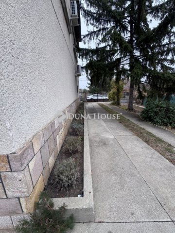 Eladó családi ház, Ceglédbercelen 67 M Ft, 5 szobás