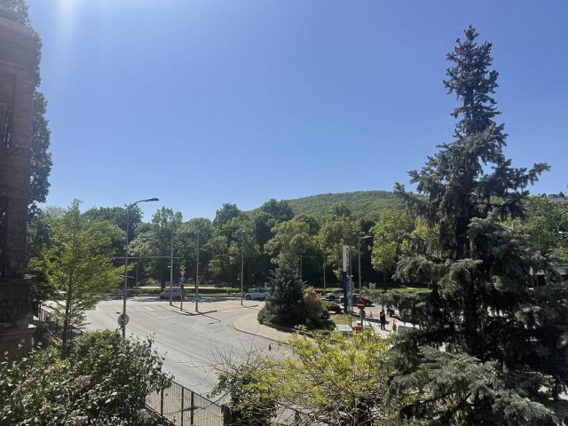 Eladó téglalakás, Budapesten, II. kerületben, Pasaréti úton