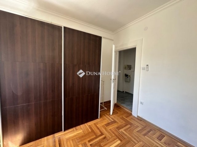 Eladó téglalakás, Budapesten, X. kerületben 64.9 M Ft, 2 szobás