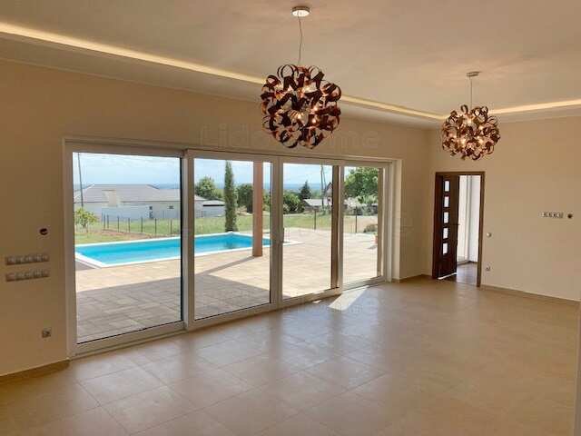 Eladó családi ház, Cserszegtomajon 420 M Ft, 4+1 szobás