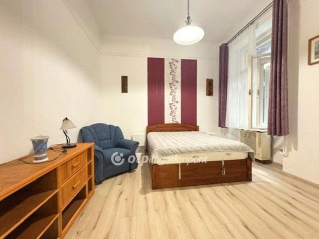 Eladó téglalakás, Budapesten, VIII. kerületben 79.99 M Ft