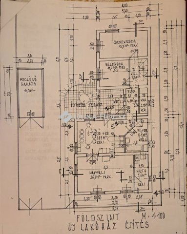 Eladó családi ház, Gödöllőn 102 M Ft, 4+1 szobás