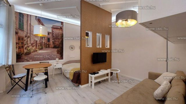 Eladó téglalakás, Budapesten, I. kerületben, Váralja utcában