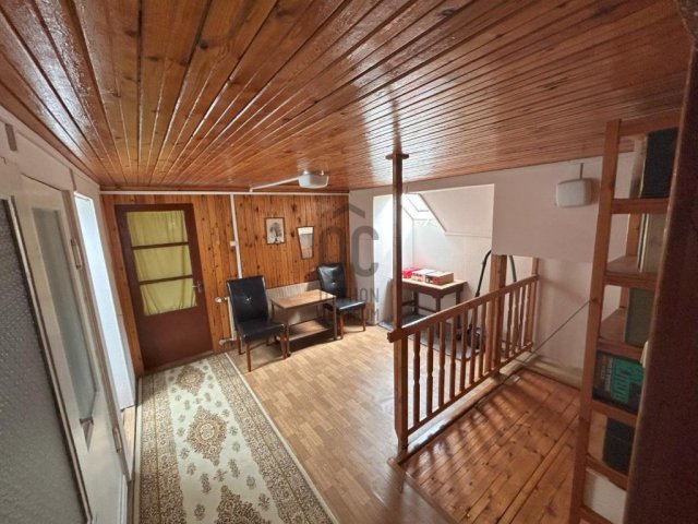 Eladó családi ház, Siófokon 99.5 M Ft, 5 szobás