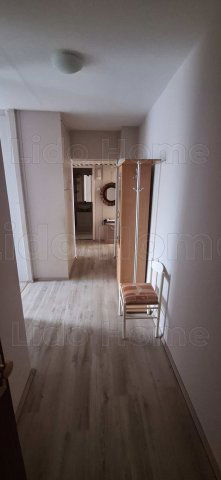 Eladó panellakás, Kaposváron 42.5 M Ft, 2+1 szobás