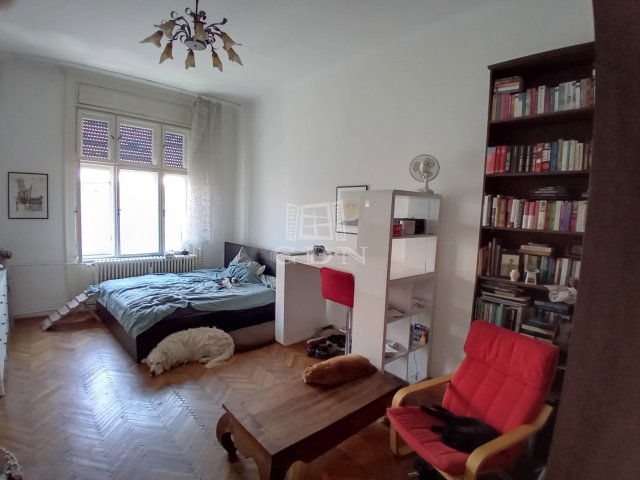 Eladó téglalakás, Budapesten, VII. kerületben 99 M Ft, 3 szobás