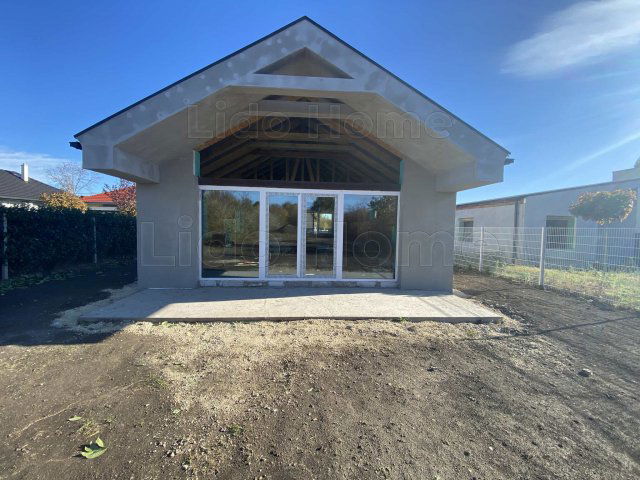 Eladó családi ház, Siófokon 79 M Ft, 3 szobás