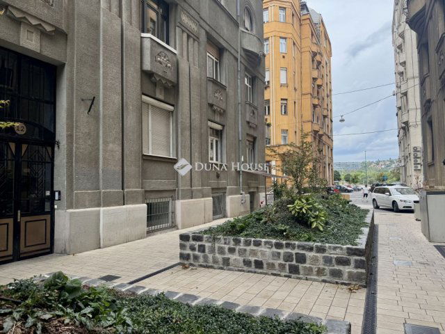 Eladó téglalakás, Budapesten, XIII. kerületben 125 M Ft
