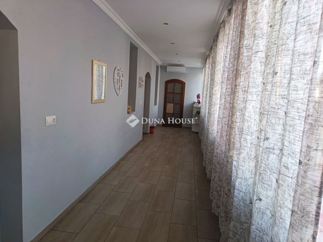 Eladó családi ház, Nagykőrösön 42.9 M Ft, 4 szobás