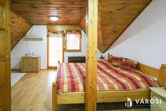 Eladó családi ház, Gyomaendrődön 77 M Ft, 8 szobás