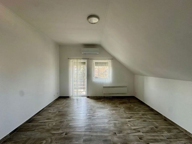 Kiadó téglalakás, albérlet, Érden 200 E Ft / hó, 2 szobás
