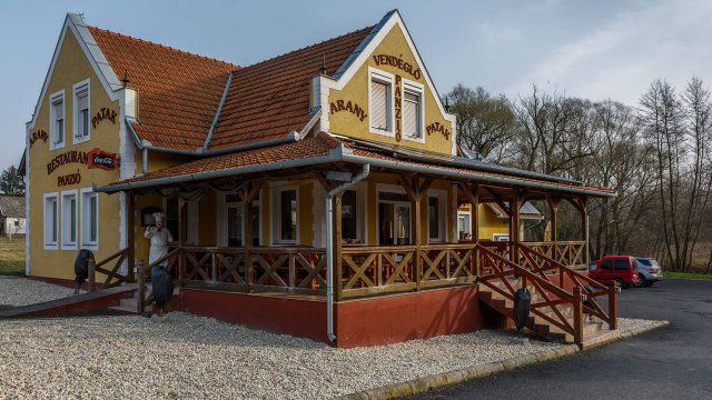 Eladó családi ház, Zalaszentlászlón 170 M Ft, 5 szobás