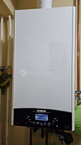 Eladó nyaraló, Szigetcsépen 124.9 M Ft, 4 szobás