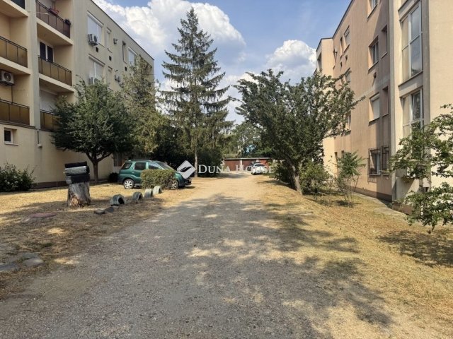 Eladó téglalakás, Ecseren 63.99 M Ft, 2 szobás
