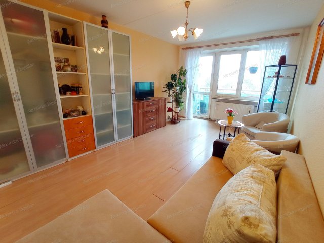 Eladó panellakás, Budapesten, XI. kerületben, Rétköz utcában