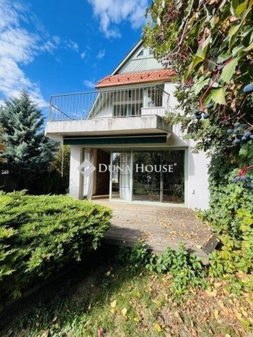 Eladó családi ház, Budapesten, II. kerületben 170 M Ft, 5 szobás