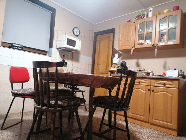 Eladó családi ház, Szőlősgyörökön 34.9 M Ft, 2 szobás