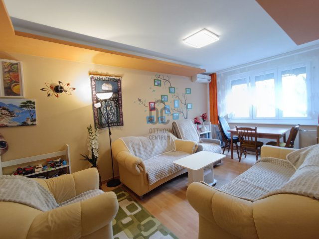 Eladó panellakás, Budapesten, III. kerületben 68.99 M Ft