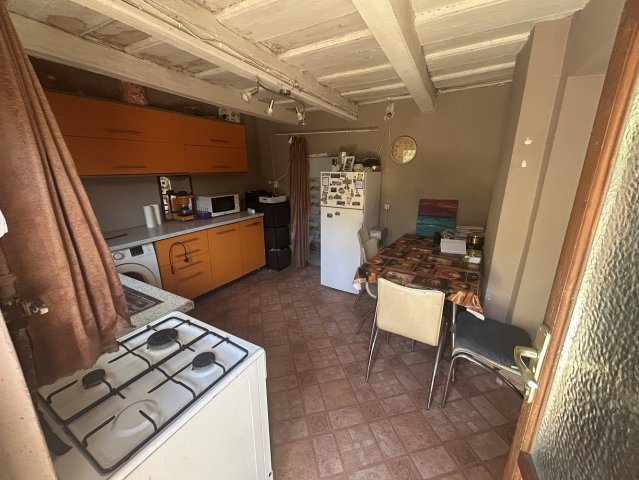 Eladó családi ház, Debrecenben, Árpád téren 30 M Ft, 1 szobás