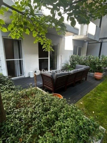 Eladó téglalakás, Budapesten, XV. kerületben 86.9 M Ft, 2 szobás