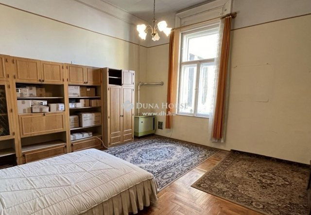 Eladó téglalakás, Budapesten, V. kerületben 149 M Ft, 3 szobás