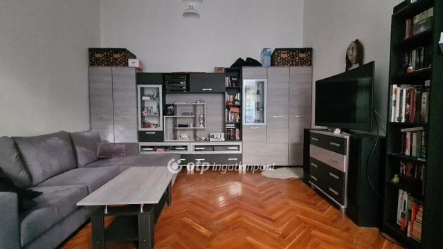 Eladó téglalakás, Budapesten, IX. kerületben 62.9 M Ft, 2 szobás
