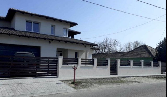 Eladó családi ház, Dunavarsányban 266.9 M Ft, 7 szobás
