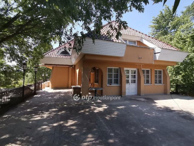 Eladó hotel, Gyulán 260 M Ft / költözzbe.hu