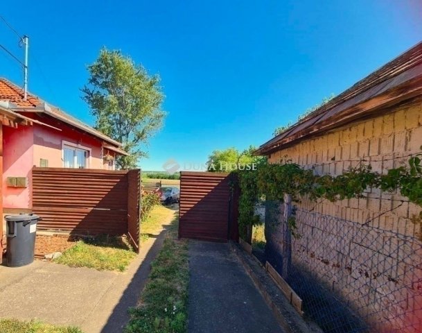 Eladó ikerház, Gyömrőn 85 M Ft, 3 szobás / költözzbe.hu