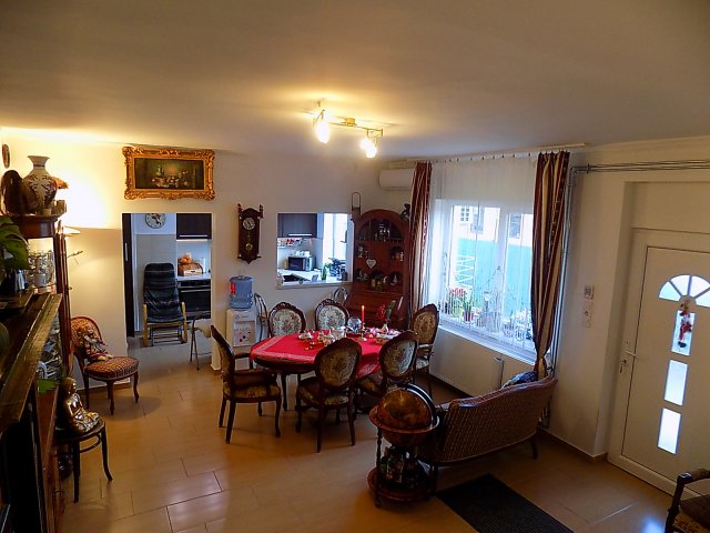 Eladó ikerház, Győrött, Új soron 143 M Ft, 6 szobás