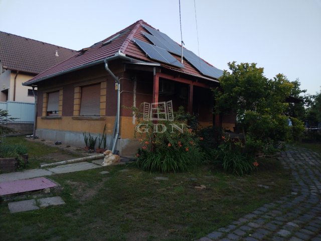 Eladó családi ház, Budapesten, XVII. kerületben 84.9 M Ft