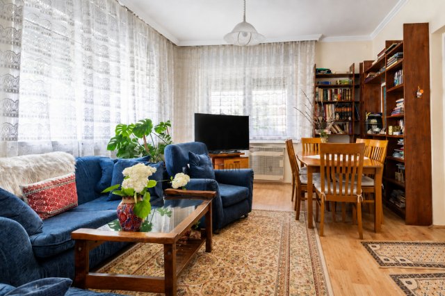 Eladó családi ház, Kunszentmiklóson 91 M Ft, 3 szobás