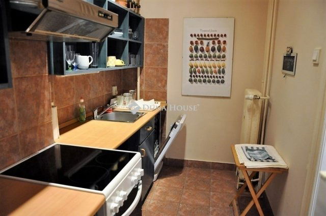 Eladó téglalakás, Budapesten, VII. kerületben 99.9 M Ft