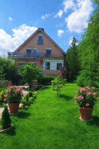 Eladó családi ház, Érden 139.9 M Ft, 5 szobás