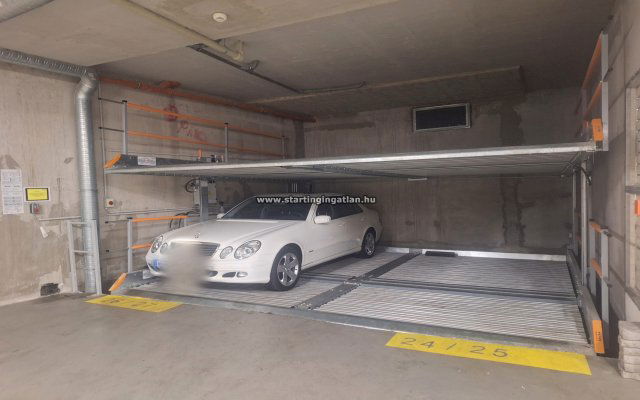 Eladó garázs, Budapesten, VIII. kerületben, Tolnai Lajos utcában