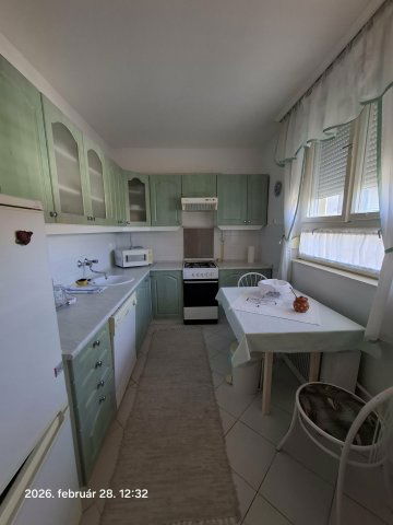 Eladó téglalakás, Egerben 59.6 M Ft, 2+1 szobás