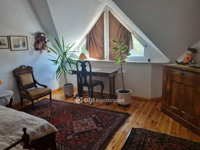 Eladó családi ház, Budapesten, II. kerületben 330 M Ft, 6 szobás
