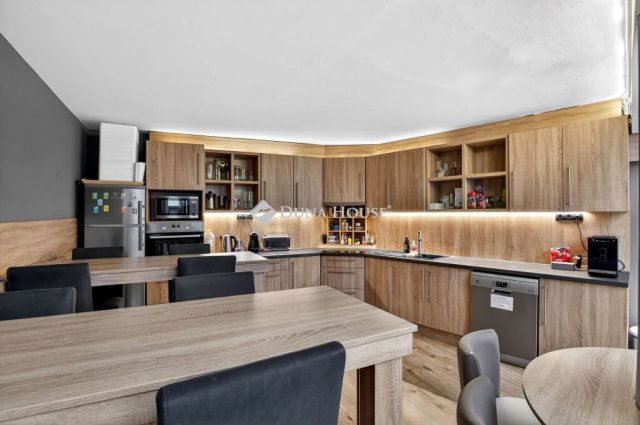 Eladó iroda, Budapesten, II. kerületben 1400 M Ft