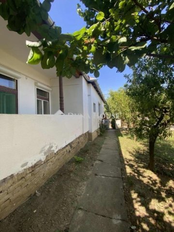 Eladó családi ház, Kétyen 21.9 M Ft, 4 szobás