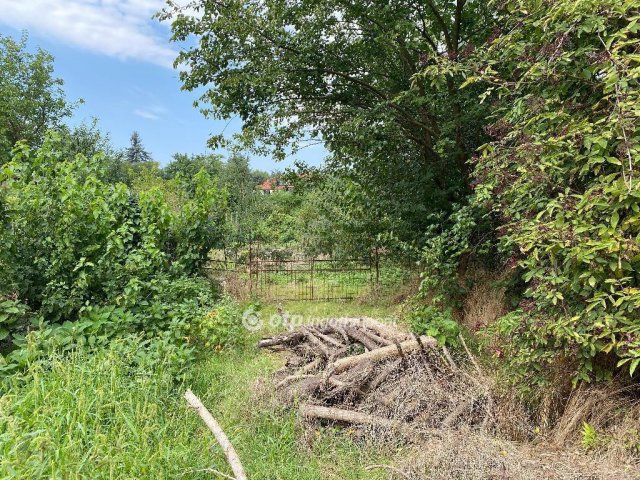 Eladó telek, Tiszafüreden 20 M Ft / költözzbe.hu