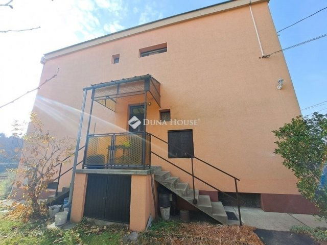 Eladó ikerház, Budapesten, XVII. kerületben 80 M Ft, 3 szobás