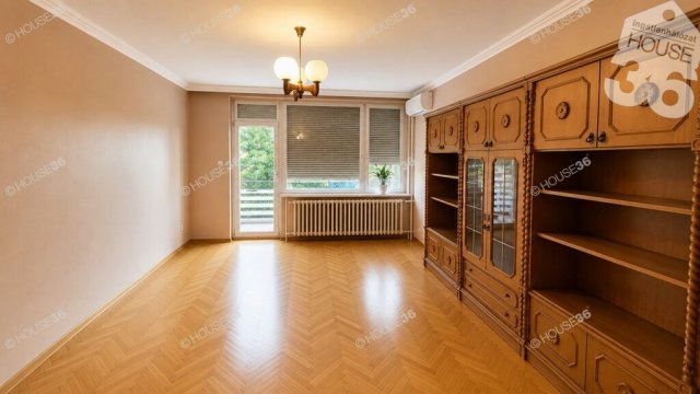 Eladó téglalakás, Kecskeméten 70 M Ft, 3 szobás