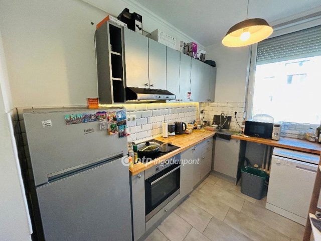 Eladó téglalakás, Debrecenben 67.8 M Ft, 1+1 szobás