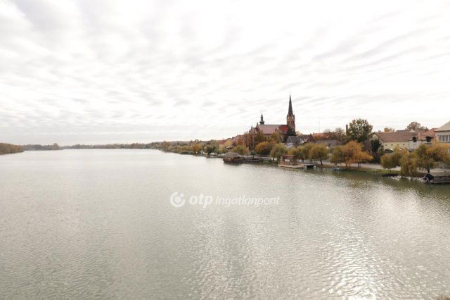 Eladó családi ház, Ráckevén 57.5 M Ft, 4 szobás