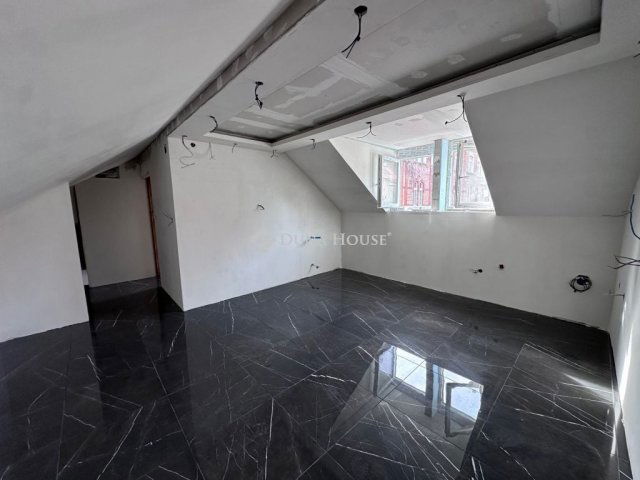 Eladó téglalakás, Hódmezővásárhelyen 65 M Ft, 4+1 szobás