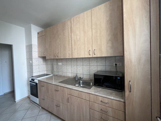 Kiadó téglalakás, albérlet, Győrött 200 E Ft / hó, 2 szobás