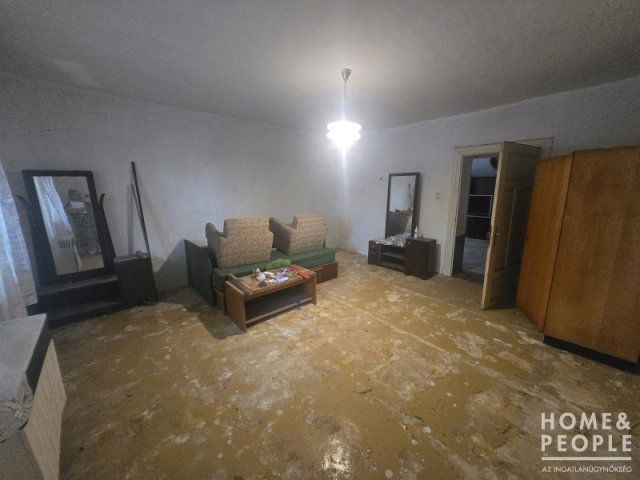 Eladó családi ház, Békéssámsonon 7.99 M Ft, 3 szobás