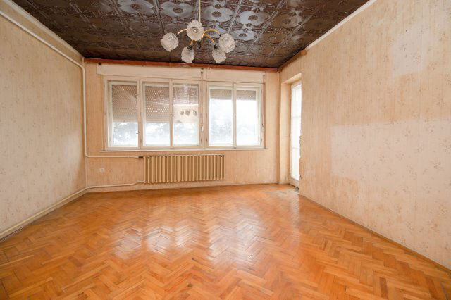 Eladó téglalakás, Ajkán, Pálma utcában 48.9 M Ft, 3 szobás