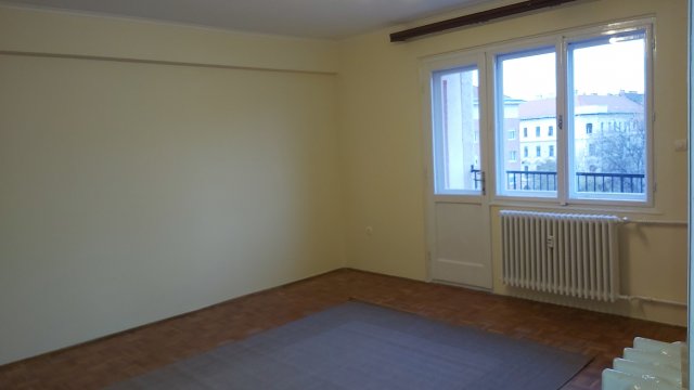 Kiadó téglalakás, albérlet, VIII. kerületben, Horváth Mihály téren