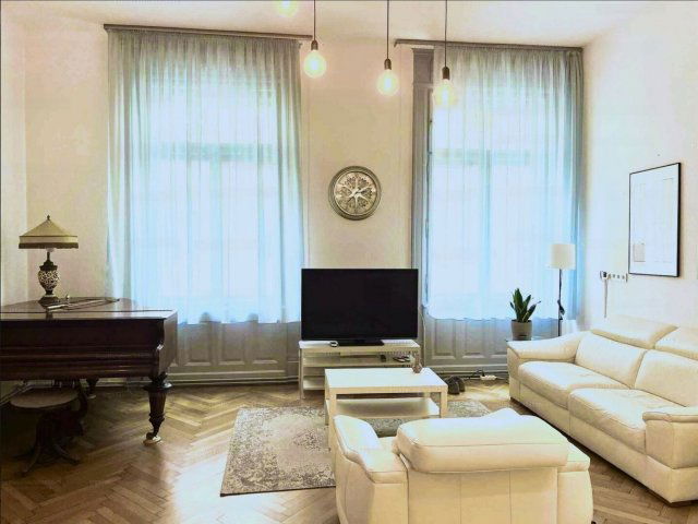 Kiadó téglalakás, albérlet, V. kerületben, Haris közben